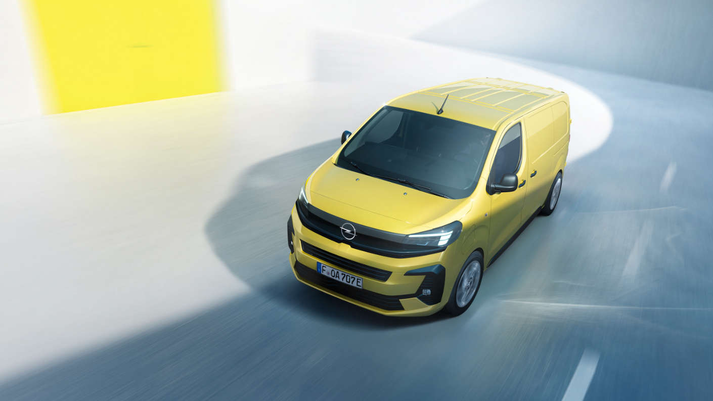 Новий Opel Vivaro та унікальний Opel Vivaro Crew Cab уже скоро в Україні: оголошено версії та ціни