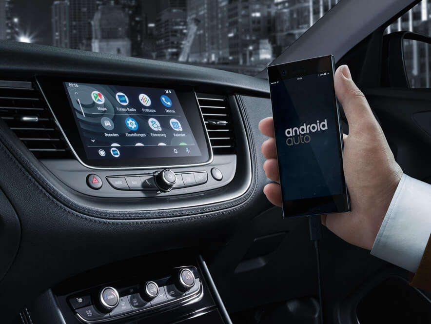 Grandland X, інформаційно-розважальна система